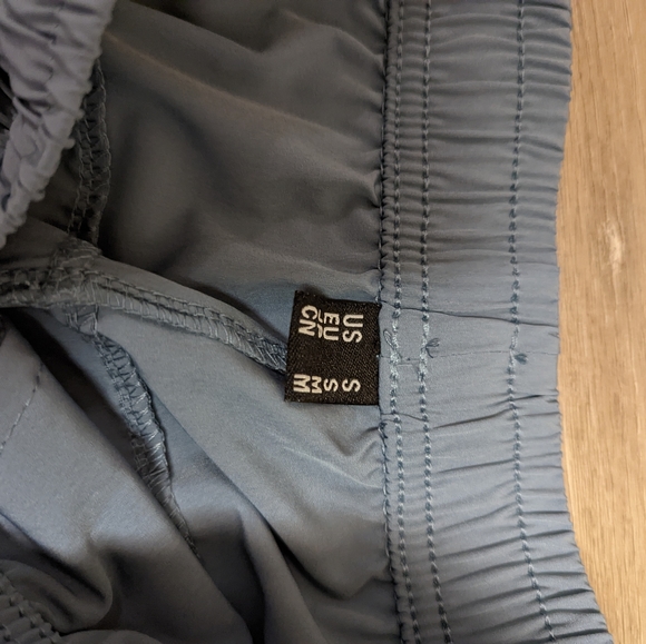Brand new quick dry athletic pants, size small - Picture 2 of 8